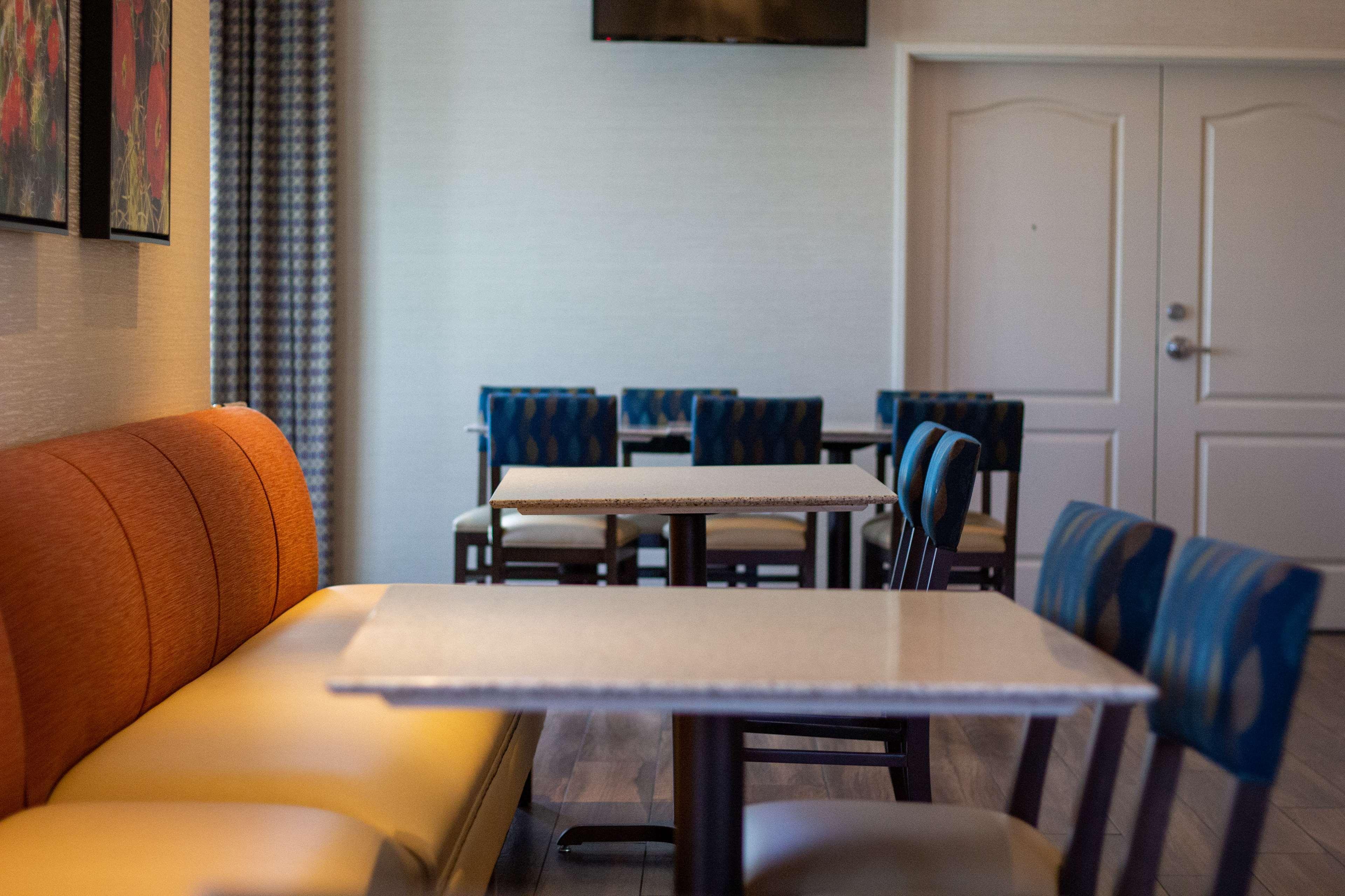 Best Western Plus A Wayfarer'S Inn & Suites Кингман Экстерьер фото
