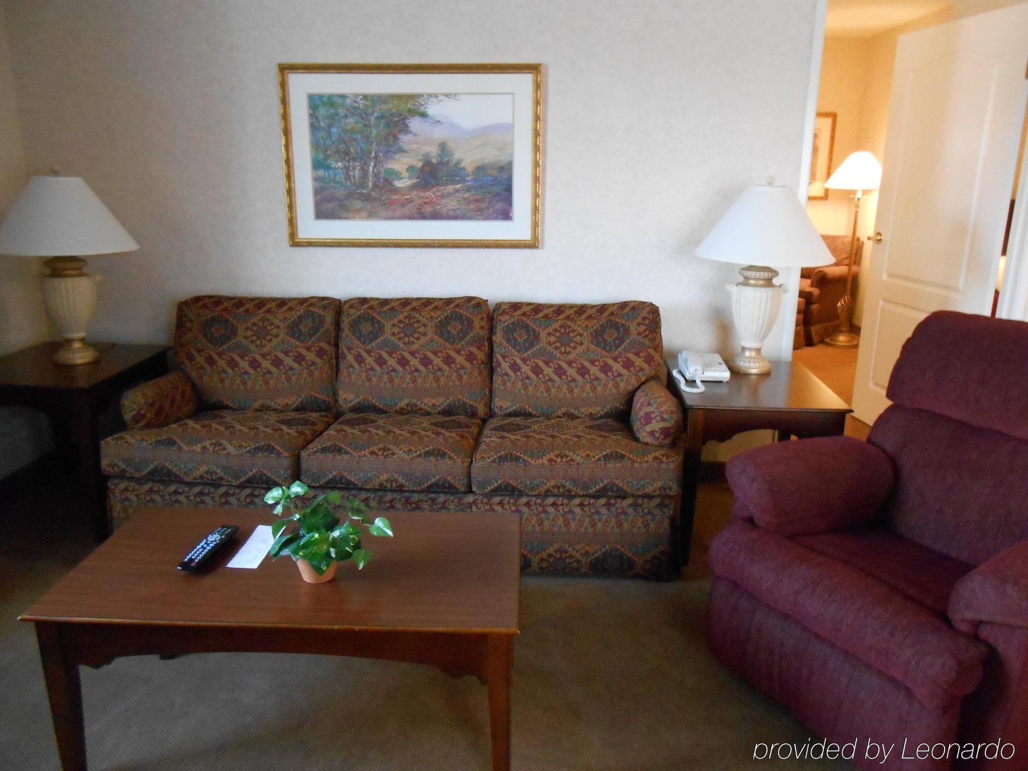 Best Western Plus A Wayfarer'S Inn & Suites Кингман Номер фото